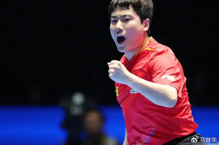 半岛体育-谁来接班梁靖崑？男乒第三人何在|国乒|林诗栋|多哈球星挑战赛|中国乒乓球队|周启豪_新浪体育_新浪新闻