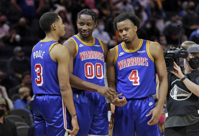 半岛体育-勇士休赛期引援不力？最强补强已在阵容之中