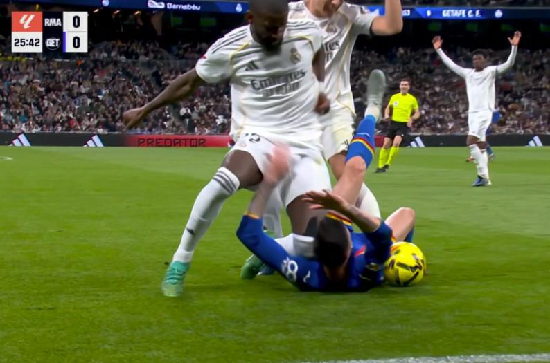 西媒：裁判界均认定吕迪格应禁赛4-12场，当值VAR重大失误