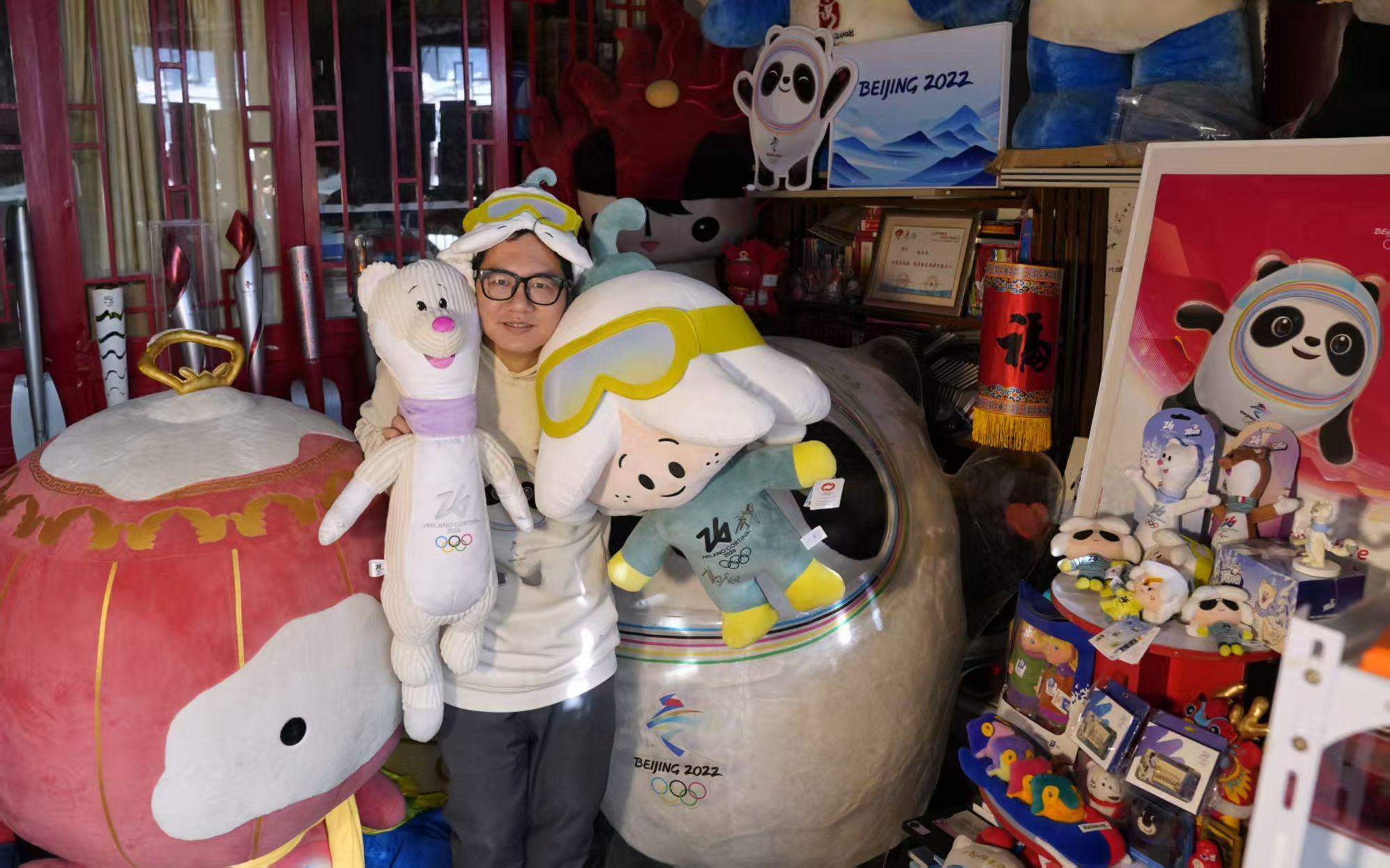 冬奥会米兰站传递圣火第一棒，是咱北京双奥志愿者